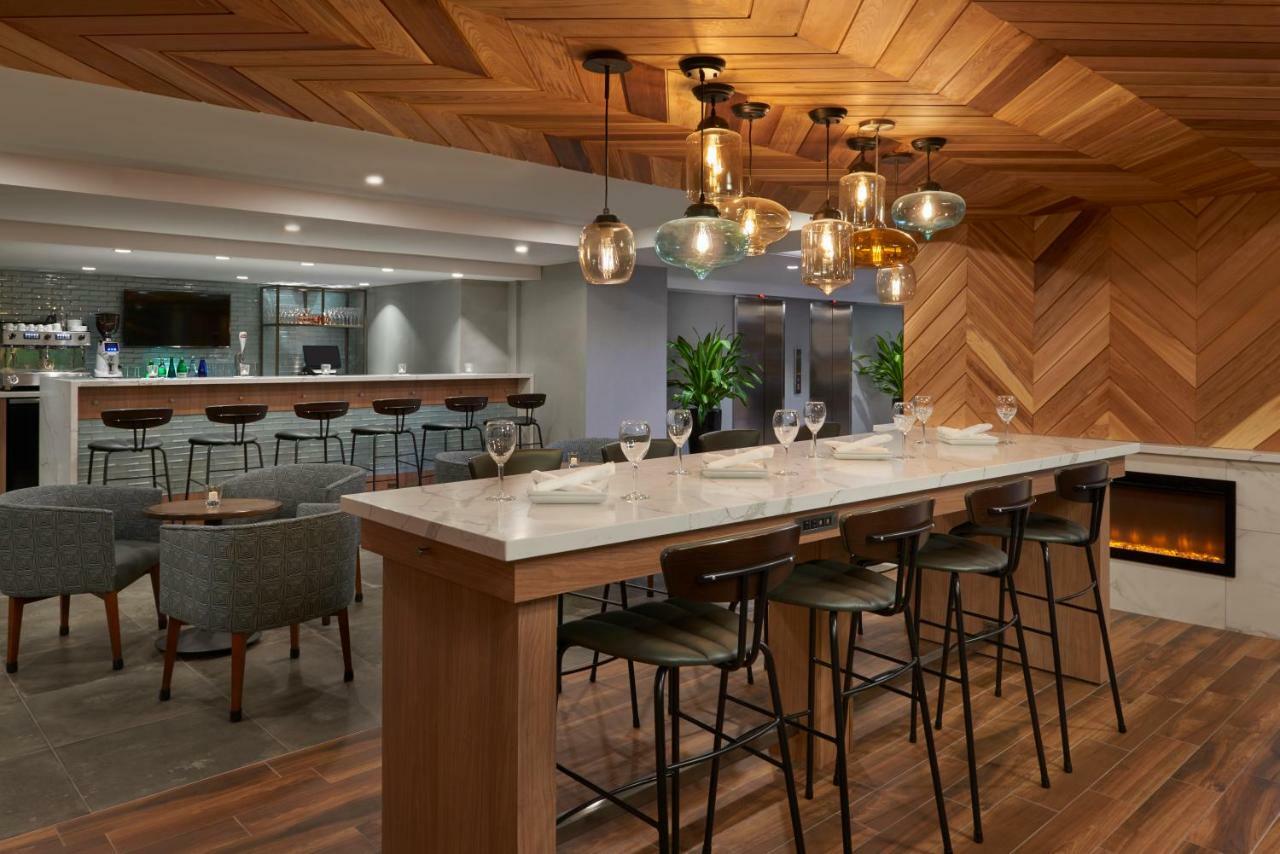 Fairfield Inn By Marriott Montreal Downtown Eksteriør bilde