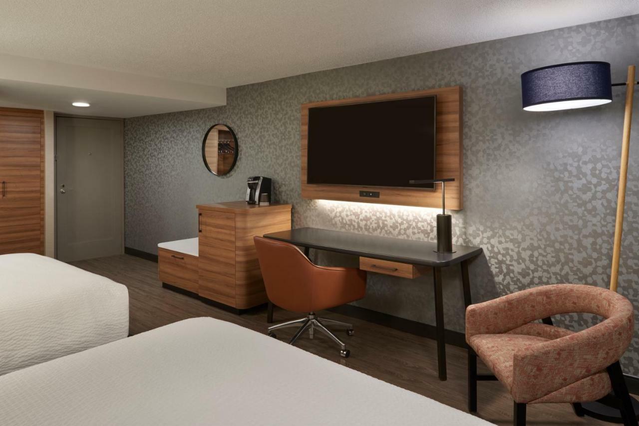 Fairfield Inn By Marriott Montreal Downtown Eksteriør bilde